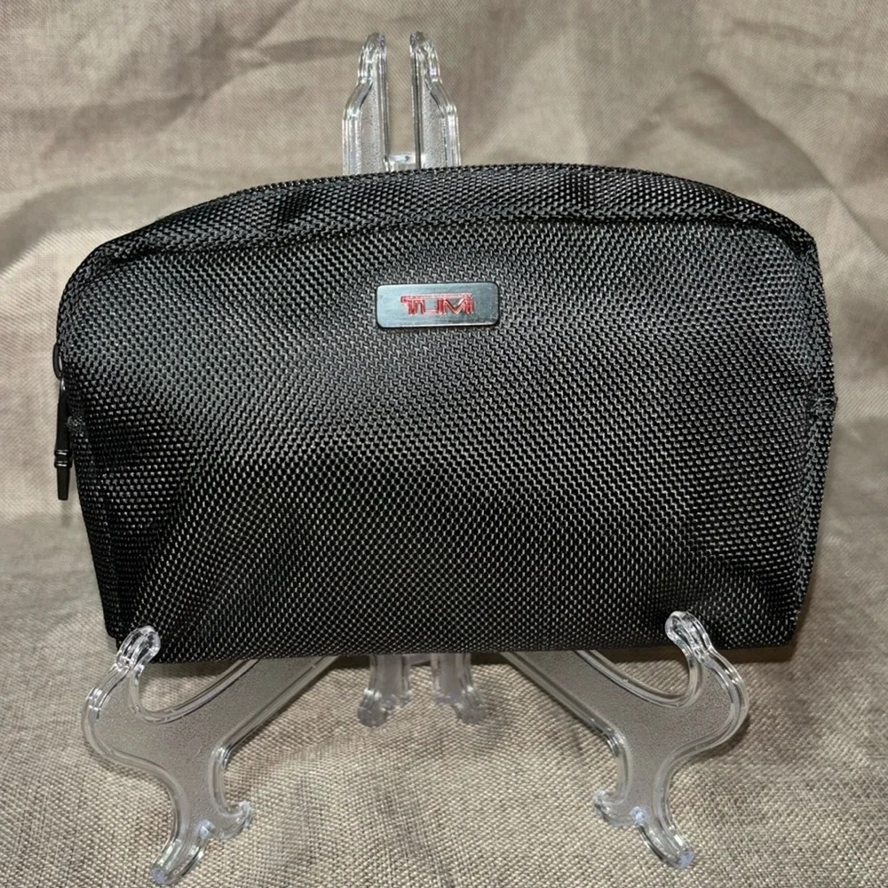 TUMI x DELTA | Nylon Toiletry Pouch UNISEX